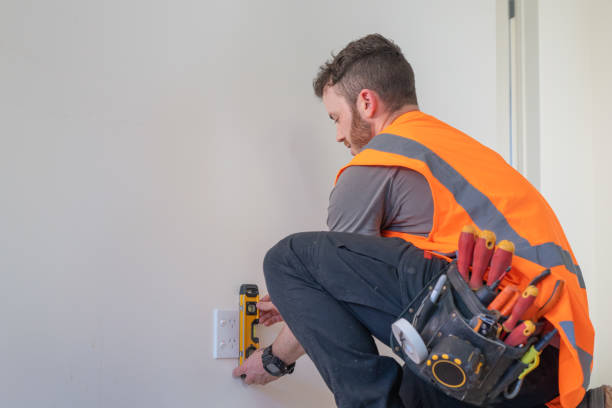 Best Local Electrician Companies  in Manche North Shore, CA